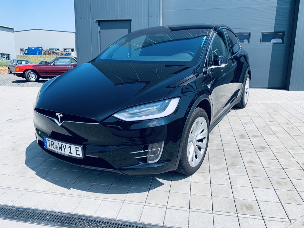 Tesla Mieten In Karlsruhe Erentocom